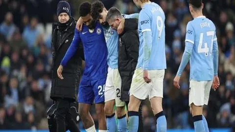 阿尔克马尔首回合2-1逆转拉齐奥，帕夫利季斯进球难救主，荷甲劲旅逆袭领跑夺冠行列！