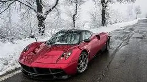 “英超新一轮较量：曼联连胜势头强劲跃居第六，阿森纳独领风骚领跑积分榜！”